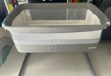 Nieuwe co-sleeper met extra hoesje beschikbaar voor biedingen