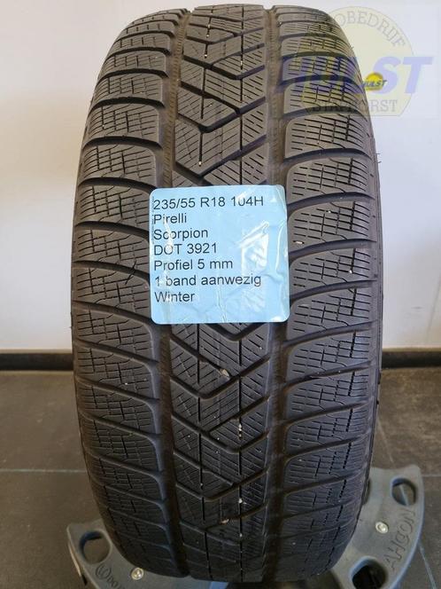 gebruikte Pirelli winterband 235/55 R18 104H, Auto-onderdelen, Banden en Velgen, Band(en), Winterbanden, 18 inch, 235 mm, Personenwagen