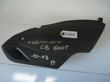 CB600F 2010 - 2013 Honda Cover Cover onder zadel D1-13223 beschikbaar voor biedingen