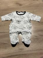 Pakje Mickey Mouse (Primark, maat 50), Enfants & Bébés, Vêtements de bébé | Taille 50, Comme neuf, Primark, Costume, Enlèvement ou Envoi