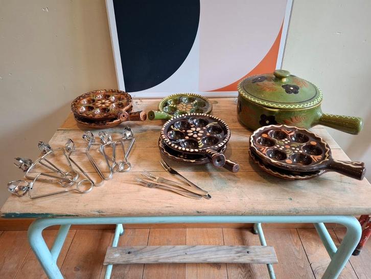 Slakkenservies/ 7 p - Provence  /service à escargots, Huis en Inrichting, Keuken | Servies, Gebruikt, Bord(en), Ophalen