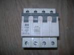 Sokkelautomaat type: C16A-400volt 3+1N., Ophalen of Verzenden, Zo goed als nieuw, Schakelaar