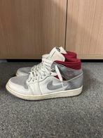 Nike air jordan one mid grey white, Wit, Nike, Ophalen of Verzenden, Sneakers