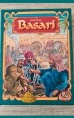 Nouveau jeu de société encore emballé Basari, Trois ou quatre joueurs, Enlèvement ou Envoi, White Goblin Games, Neuf