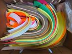 Doos vol fluo repen papier om te knutselen, Ophalen, Zo goed als nieuw