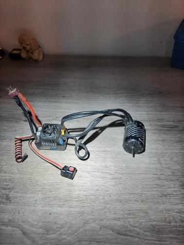 Hobbywing ezrun max 10 combo 3300kv zo goed als nieuw! beschikbaar voor biedingen