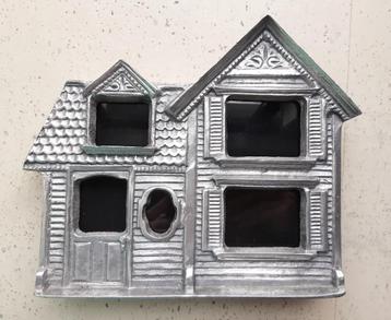 Zware metalen zilverkleurige kader in de vorm van een huis, Antiek en Kunst, Ophalen of Verzenden