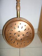 Bassinoire en cuivre et manche en bois. Long.:90 cm, Antiquités & Art, Antiquités | Bronze & Cuivre, Enlèvement ou Envoi, Cuivre