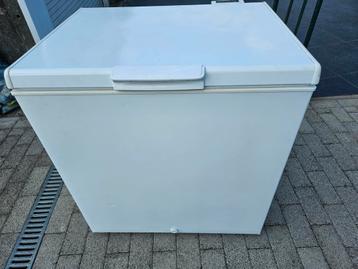 Diepvries koffer Whirlpool  beschikbaar voor biedingen