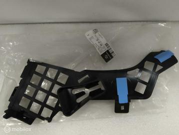 Bumpergeleider Rechts Mercedes CLA C117 ORIG A1178856400 beschikbaar voor biedingen