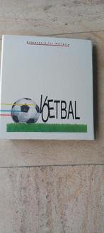 Voetbal Artis Historia, Boeken, Ophalen of Verzenden, Zo goed als nieuw, Balsport, Carlos De veene