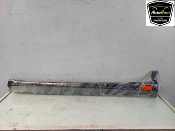 JUPE LATERALE GAUCHE Ford EcoSport (JK8) (01-2013/04-2015), Utilisé, Gauche, Ford