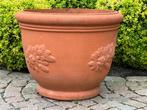 terracotta bloempot - vorstbestendig - uitstekende staat, Tuin en Terras, Bloempotten, Terracotta, Tuin, Rond, Ophalen