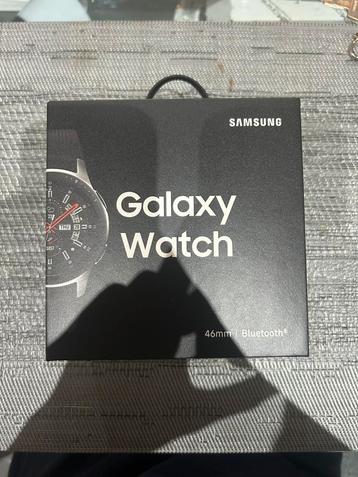 Galaxy watch 46mm beschikbaar voor biedingen