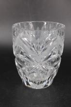 Kleine geslepen kristallen vaas, Antiek en Kunst, Antiek | Glaswerk en Kristal, Ophalen of Verzenden
