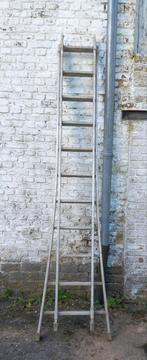 Dubbele telescopische aluminium ladder 22 treden, Doe-het-zelf en Bouw, Ladders en Trappen, Ladder, Zo goed als nieuw, Ophalen