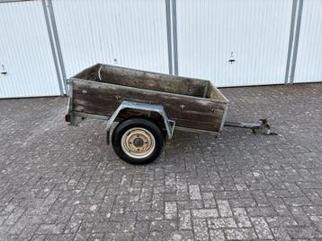 Aanhangwagen  beschikbaar voor biedingen
