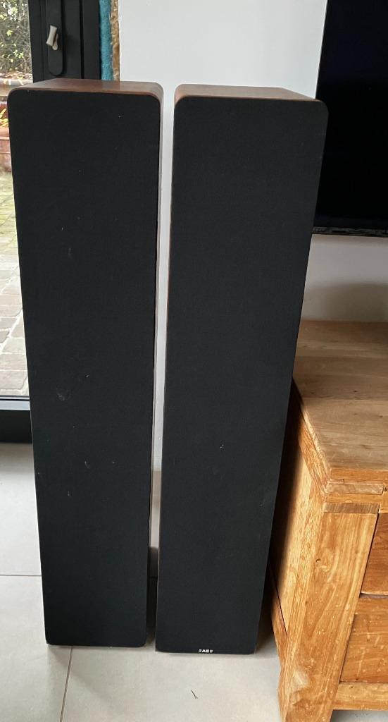 Acoustic Energy AE309 luidsprekers, Audio, Tv en Foto, Luidsprekerboxen, Gebruikt, Front, Rear of Stereo speakers, 120 watt of meer