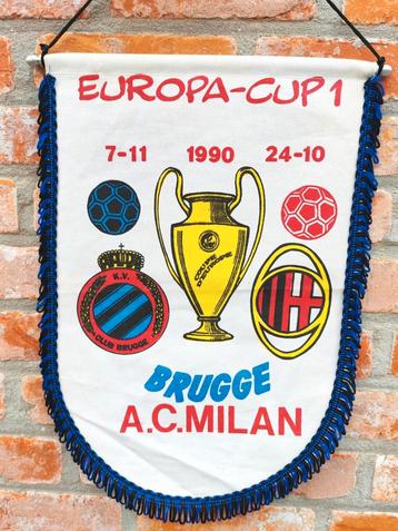 Club Brugge AC Milan 1990 oud logo prachtig zeldzame vaandel beschikbaar voor biedingen