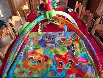 Speelmat voor baby van playgro beschikbaar voor biedingen
