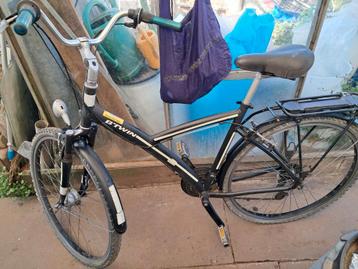 Heren fiets maat fiets 28ins wielen met versnelling  beschikbaar voor biedingen