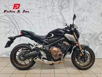 Honda CB650R disponible aux enchères