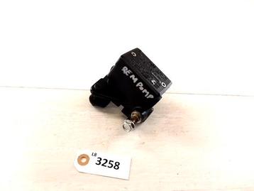 ZZR600 1990 - 1992 Kawasaki Rempomp D1-46124 beschikbaar voor biedingen