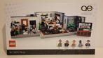 Lego Icons - 10291 - Queer Eye De Fab 5 loft, Ophalen of Verzenden, Nieuw, Complete set, Lego