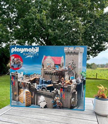 Playmobil 6000 Knights kasteel  beschikbaar voor biedingen