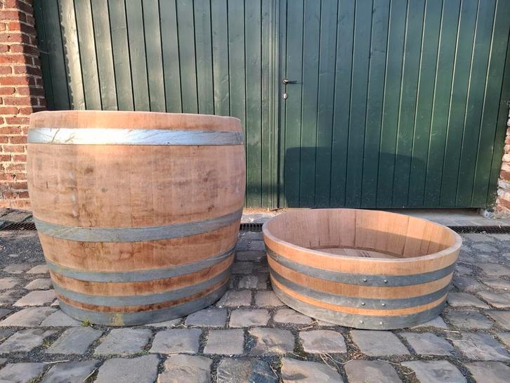 Wijnton 500l naar  wens verzaagd tot kwaliteits bloembak, Tuin en Terras, Bloembakken en Plantenbakken, Zo goed als nieuw, Ophalen