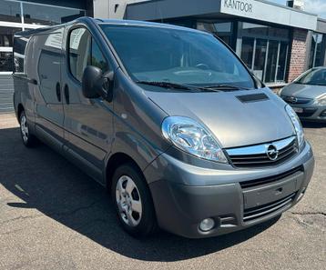 Opel Vivaro A 20CDTI Enkele Cabine Lichte Vracht 3Personen beschikbaar voor biedingen