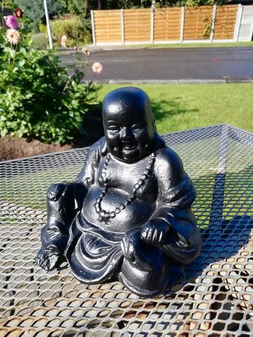 Buddha (dikbuik) beschikbaar voor biedingen