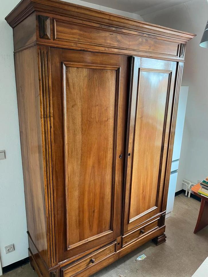 Antieke massief houten linnenkast / kleerkast, Huis en Inrichting, Kasten | Boekenkasten, Ophalen