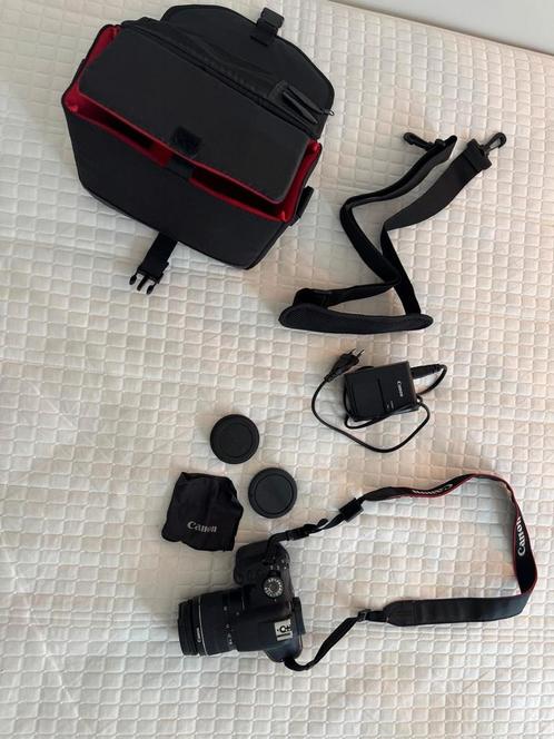 Canon EOS 2000D DSLR Bundle – Almost New!, Audio, Tv en Foto, Fotocamera's Digitaal, Zo goed als nieuw, Canon, Ophalen of Verzenden