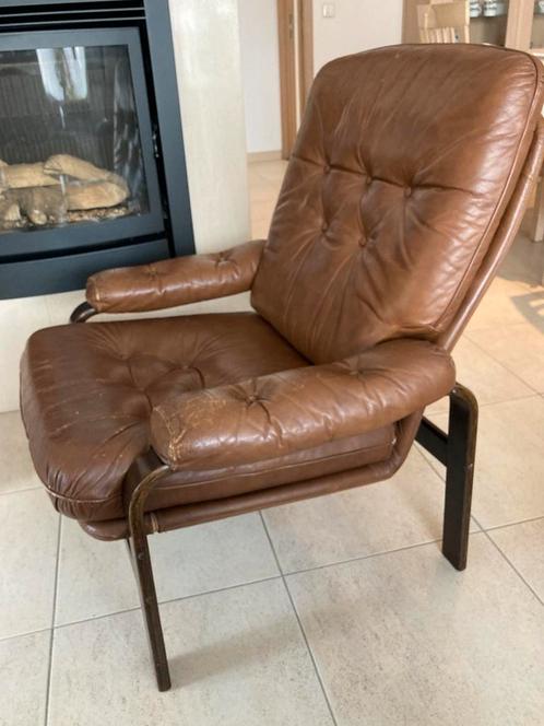 Vintage lederen zetel Ulferts, Huis en Inrichting, Fauteuils, Gebruikt, Hout, Leer, 75 tot 100 cm, 75 tot 100 cm, Ophalen