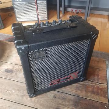 Roland cube 30X beschikbaar voor biedingen