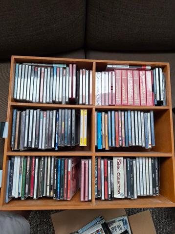 Collection de CD avec la musique-top (y compris une étagère), Enlèvement, 2000 à nos jours, Utilisé
