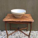 Zeer oude Franse afroomschaal, Enlèvement