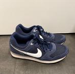 Nieuw! Nike MD Runner 2 maat 45, Kleding | Heren, Schoenen, Nieuw, Blauw, Ophalen of Verzenden, Nike