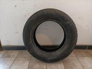 1 pneu Bridgestone B250 beschikbaar voor biedingen