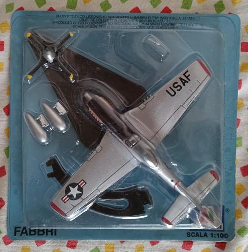 Italeri : F51D : 1 100, Collections, Aviation, Utilisé, Modèle réduit, Enlèvement ou Envoi