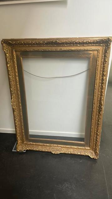 19de e gouden kader 85 op 110 met glas, Huis en Inrichting, Woonaccessoires | Lijsten, Ophalen, Zo goed als nieuw
