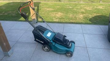 Makita DLM380, Tuin en Terras, Grasmaaiers, Ophalen, Gebruikt, Balkmaaier, Opvangbak