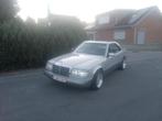 Mercedes 230 coupé oldtimer, Auto's, 4 zetels, Achterwielaandrijving, Handgeschakeld, Grijs