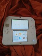 Nintendo 2ds blanche a vendre, Avec housse de protection ou sac, Enlèvement ou Envoi, 2DS, Utilisé