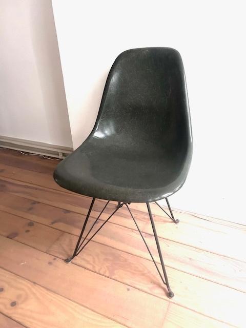 Eames DSR chair origineel, Huis en Inrichting, Stoelen, Zwart, Ophalen