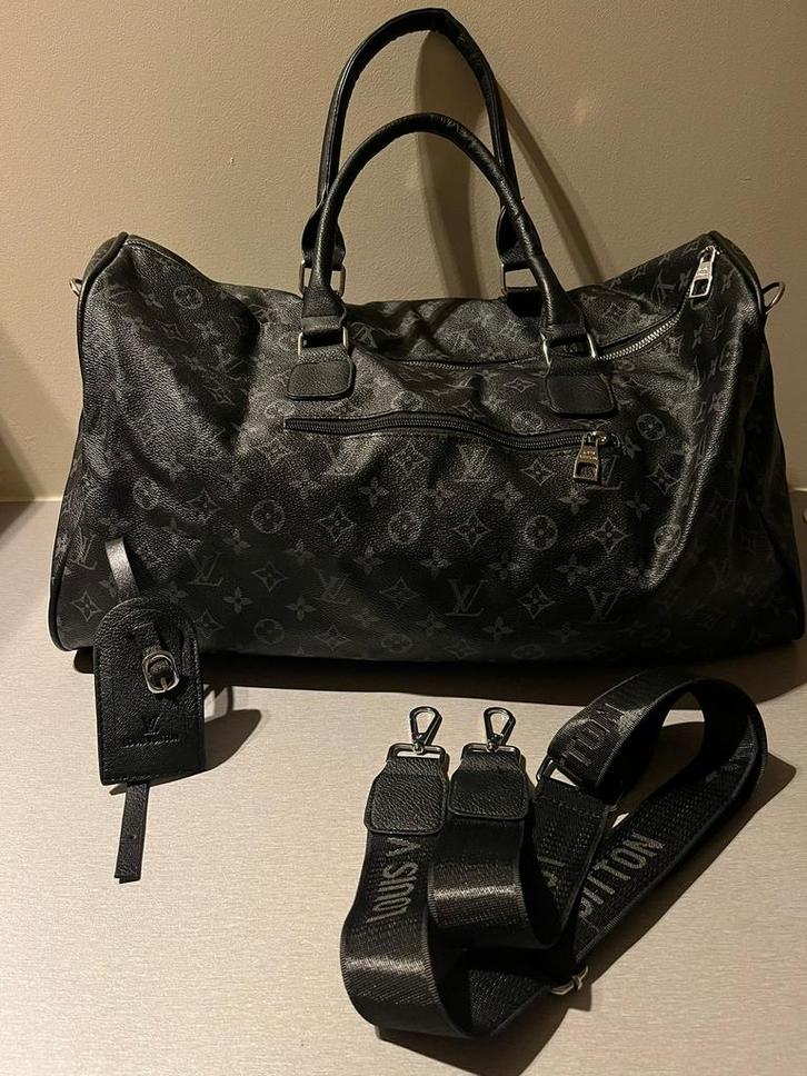 Louisvuttons tas, Handtassen en Accessoires, Tassen | Damestassen, Nieuw, Schoudertasje, Zwart, Ophalen