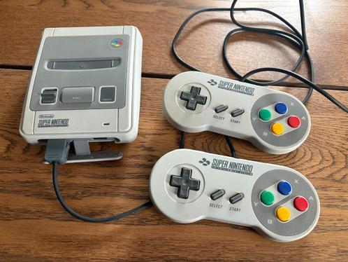 Super Nintendo SNES Classic Mini Met 2 Controllers, Games en Spelcomputers, Spelcomputers | Nintendo Super NES, Zo goed als nieuw