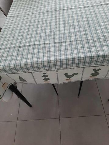 Tafelkleed beschikbaar voor biedingen