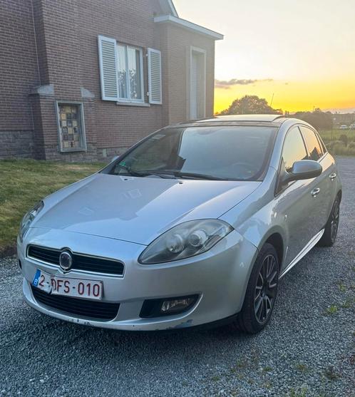 Fiat Bravo 1.6D Euro 5 / Pano-Dak/ Airco /, Auto's, Fiat, Particulier, Bravo, ABS, Adaptive Cruise Control, Airbags, Airconditioning